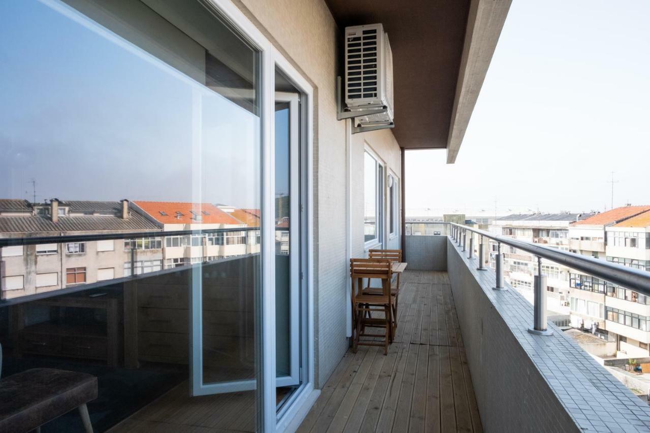 Rooftop View With Free Parking Porto Luaran gambar